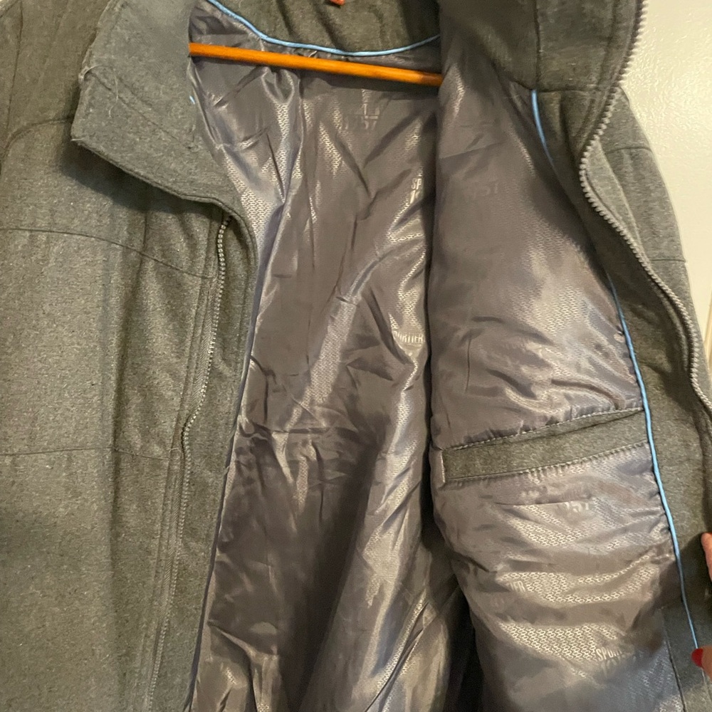 Men’s Gray Coat - Picture 4 of 4